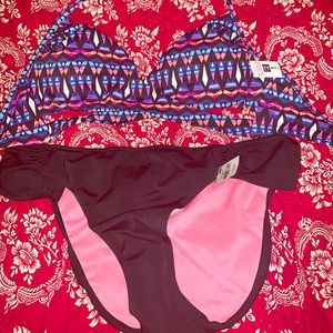Victoria’s Secret Pink bikini NWT